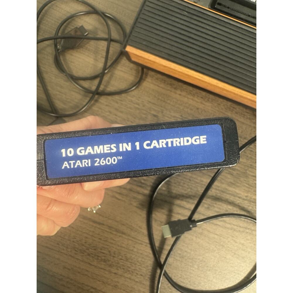atari 2600 console with joystick, cables and one cartridge with 10 game working - Picture 4 of 8
